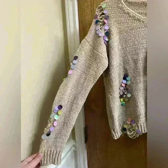 Grifflin Distressed Ripped Sweater with Multicolored Sequins Tan Size S/M Soft - Picture 9 of 12